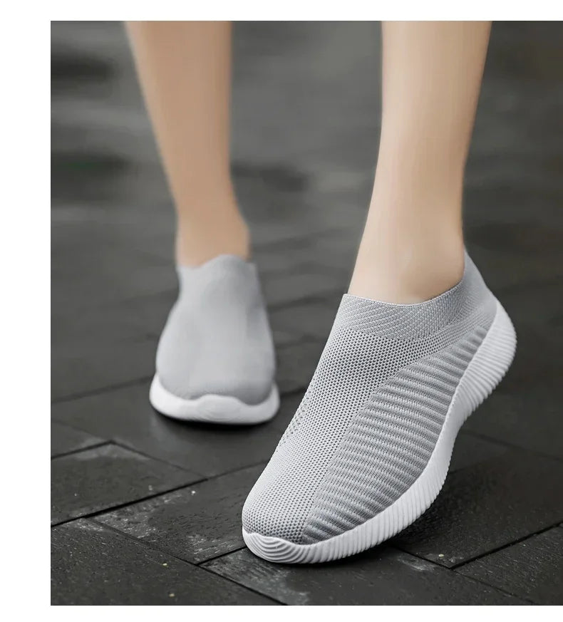 High Quality Women Sneakers Slip on Flats Shoes Walking Flat